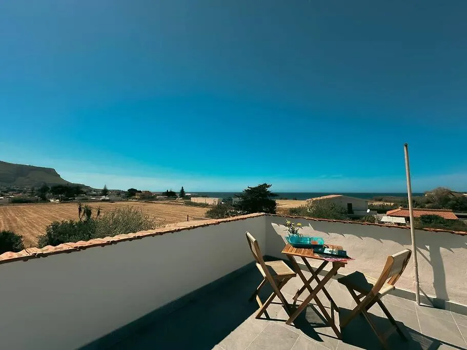 Holiday home Cottage house Valderice